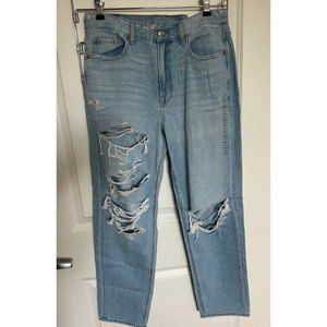 American Eagle Mom Straight Jean, Light Wash